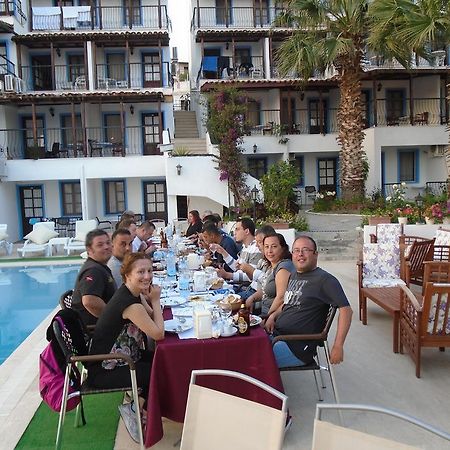 גומבט Gloriatibi Jarra Hotel מראה חיצוני תמונה