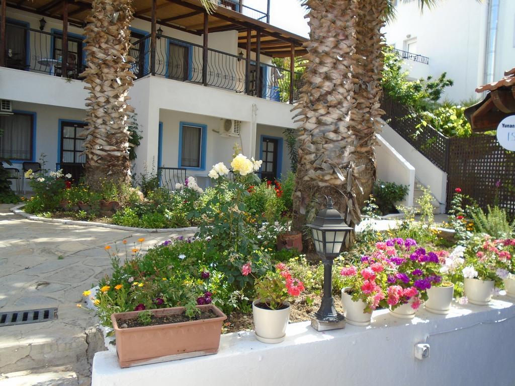 גומבט Gloriatibi Jarra Hotel מראה חיצוני תמונה