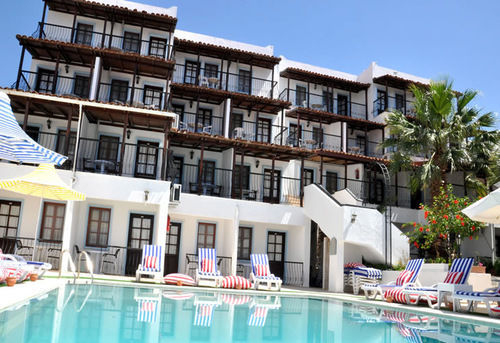 גומבט Gloriatibi Jarra Hotel מראה חיצוני תמונה