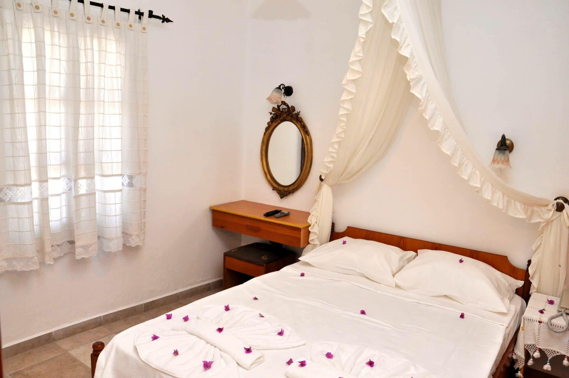 גומבט Gloriatibi Jarra Hotel מראה חיצוני תמונה