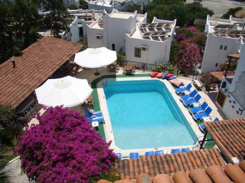 גומבט Gloriatibi Jarra Hotel מראה חיצוני תמונה